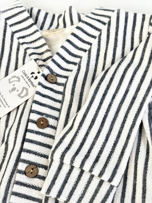 Çizgili Astarlı Takım